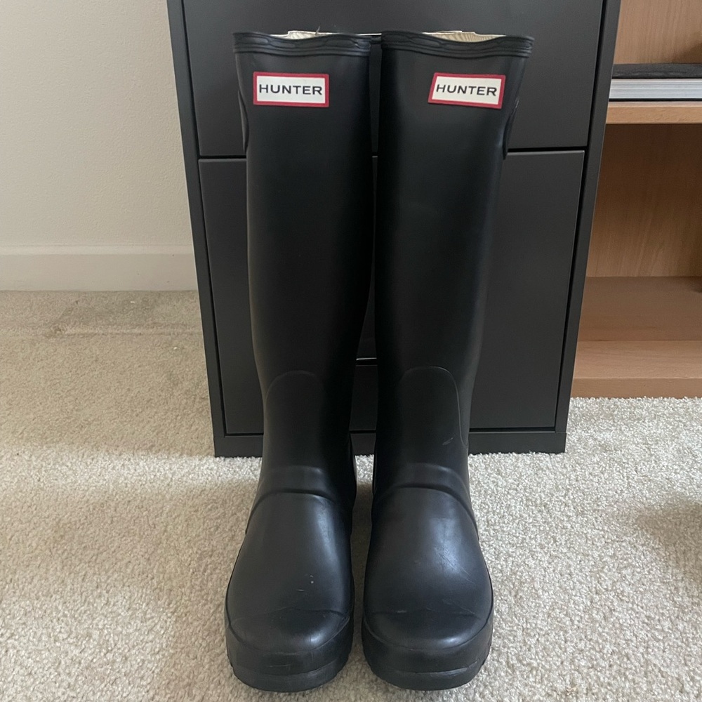 Hunter Classic Tall Black Boots